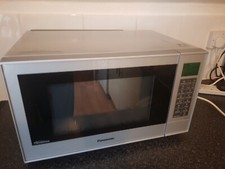 Panasonic Combination Microwave NNCT57JM 1000Watts 27litre 29 Auto Progs Silver