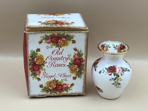 Royal albert old - albert, roses
