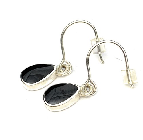 Small whitby jet and sterling - small,