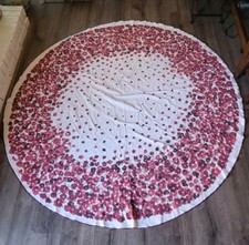 Vintage(?) 68" Round Cotton