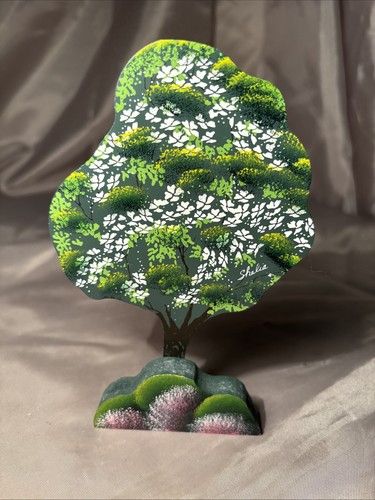 Dogwood tree shelia early - tree,