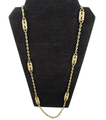 Camrose kross gold paperclip - &,