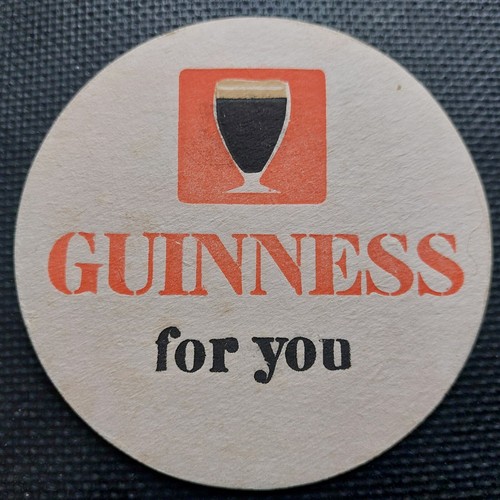 Guinness beer mat cat no - guinness, mat.