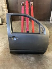 Breaking Nissan Pathfinder R51