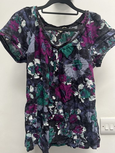 Monsoon top size - size, 14