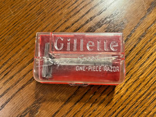 Vintage 1940s (Pre Dates Code) Gillette Super Speed 1-Piece Razor With Case USA