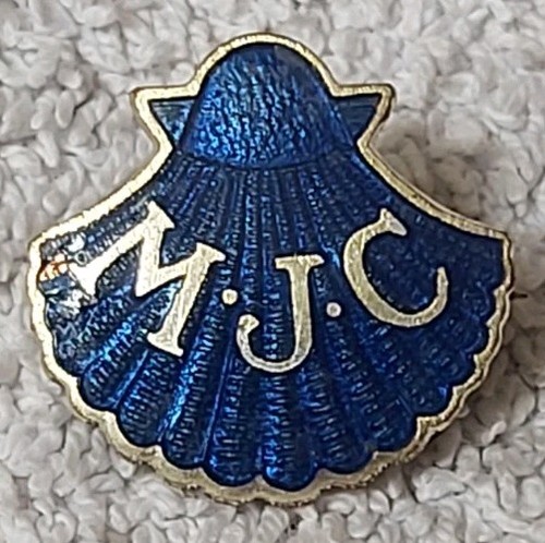 Vintage blue enamel scallop - blue,