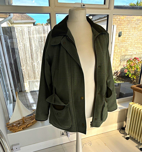 Really wild ladies green - really,