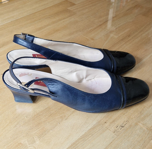 Van dal navy leather slingback - van,