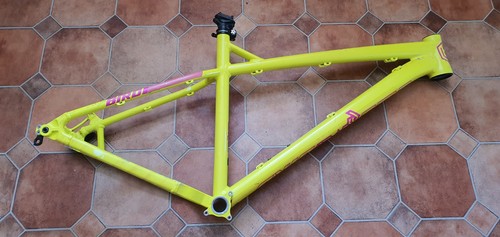 Large 47cm bird zero - large,