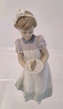 Lladro Happy Birthday Girl With Cake 5429 (Retired) - Excellent Condition