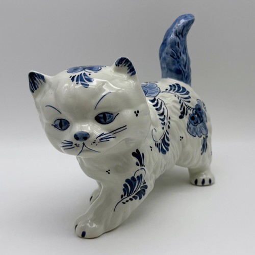 Vintage porcelain hand painted - hand,