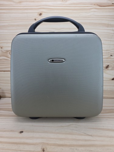 Delsey vanity case silver - case.,