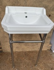 Traditional 560mm Basin and