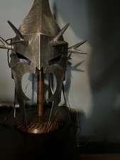 Nazgul Witch King Helmet and Gauntlets