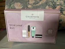CHAMPNEYS HEALTH SPA Treatments Pedicure set 4 piece Feet New Foot Balm includes