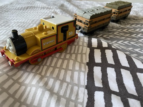 Thomas the tank engine - thomas,