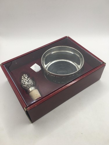 Silver plated wine holder - plated,