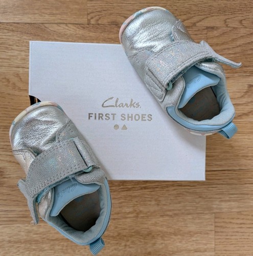 Clarks baby pre walker shoes - baby,