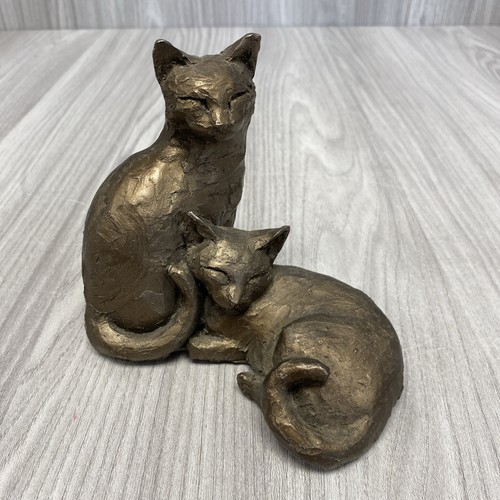Frith sculpture toby poppy - toby,
