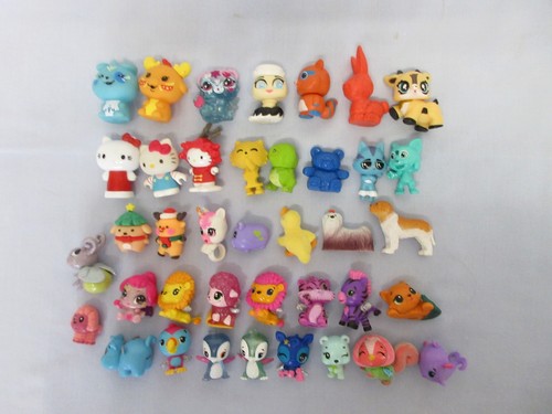 Bundle small toys - of,