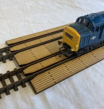 Double track level crossing - track,