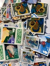 100 x 2nd / Second Class Unfranked GB Christmas / Xmas Stamps Off Paper