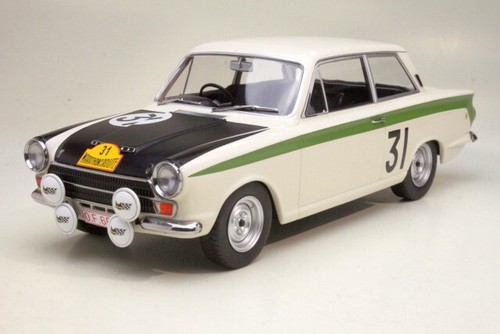 Model car group 18436 - group,