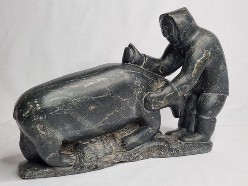 Large inuit hunter - hunter, and