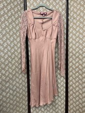 Voyage Passion Pink Dress with Lace Sleeves