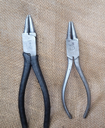 Circlip pliers vintage arrow