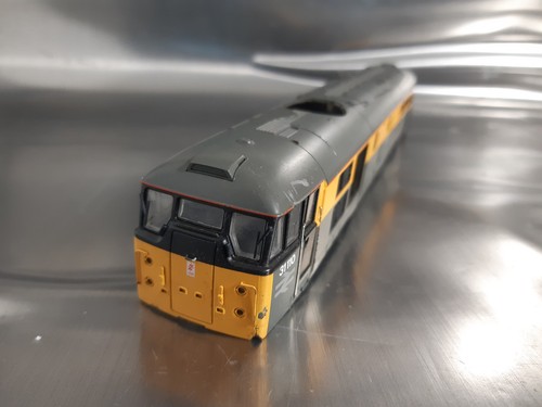 Hornby r2421 class 31110 - r2421,