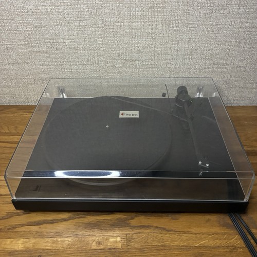 Pro ject debut turntable - debut, ii