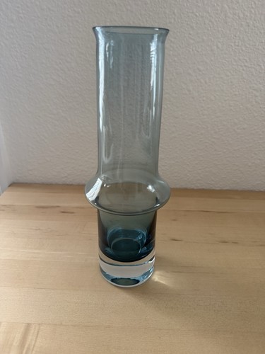Vintage swedish art - glass, bud