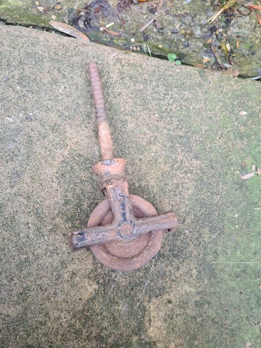Old vintage double pulley - old,