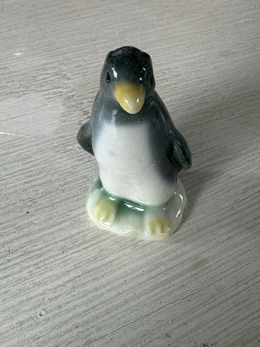 Wade whimsies penguin figure - wade,