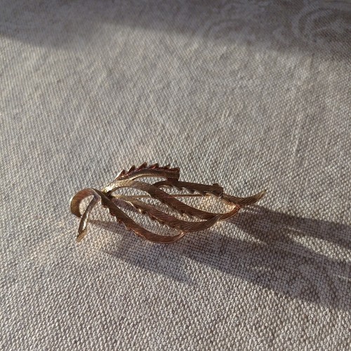 Vintage sarah coventry brooch - sarah,