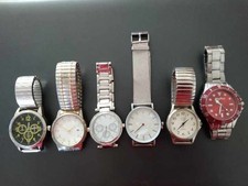 6 wristwatches in silver finish for gent/ladies