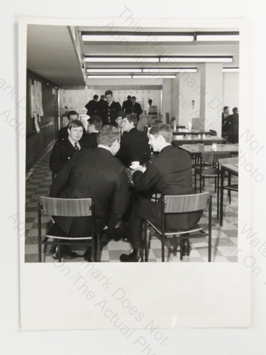 Metropolitan police canteen - police,