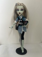 Mattel Monster High Frankie Stein Doll School’s Out Including Outfit