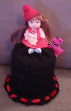 Knitted Black toilet Roll