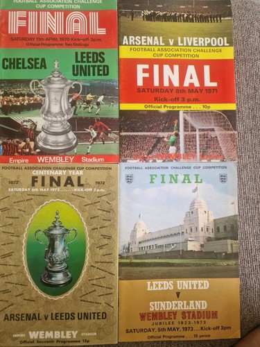 Cup final programmes - fa,