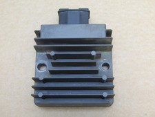 Honda CB125 R-F 2018 27,915 miles regulator rectifier (15223)