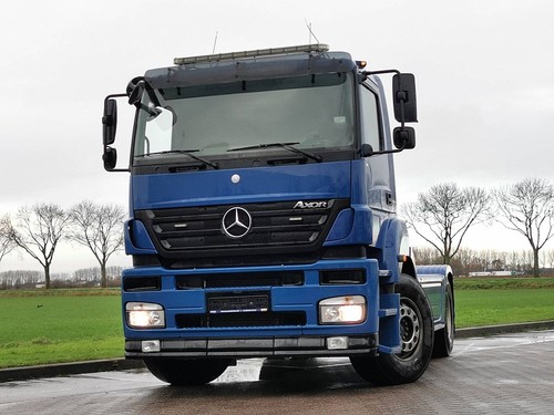 Mercedes axor 1843 exhaust - mercedes,