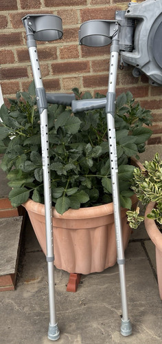 Pair adult forearm crutches - pair,