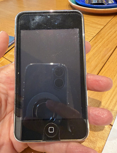 Apple ipod touch 3rd - apple,