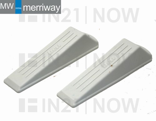 Pack door wedge - pack,
