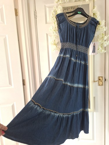Boutique dark wash - dark, embroidered