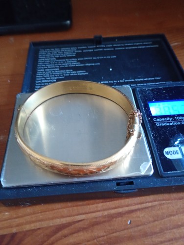 9ct gold metal core bangle - 9ct,