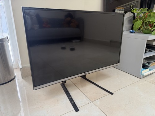 Panasonic 32cs510b inch - tx-32cs510b,